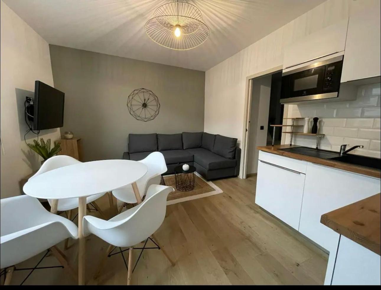 Ferienwohnung La Belle Echappee Lourdes Exterior foto